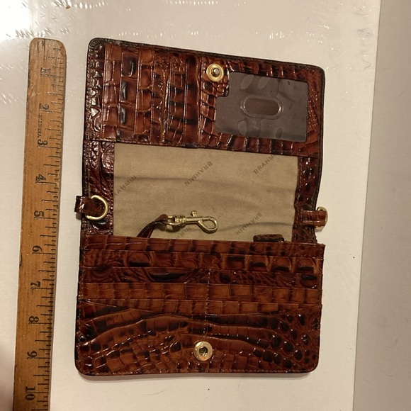 Brahmin minuette bag in pecan. Missing strap - Picture 3 of 11